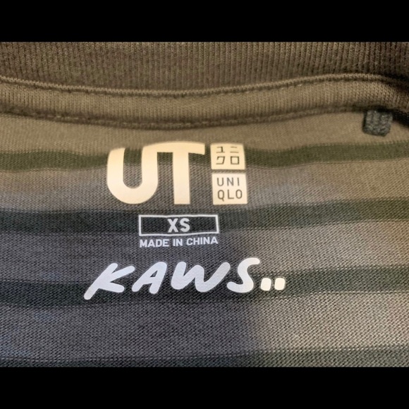KAWS x Uniqlo Tee - Picture 4 of 4